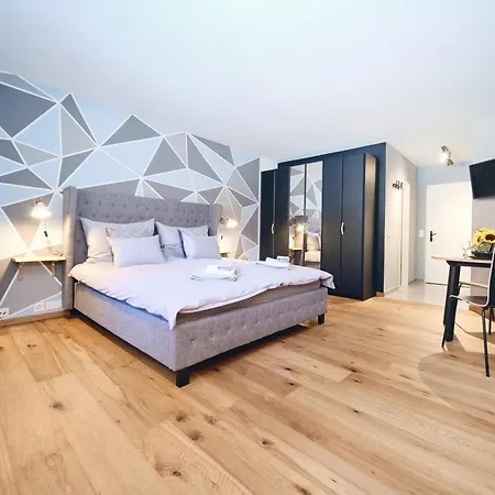 Derby 14 By Vacations, Design-studio Direkt Am Obersee Apartment *